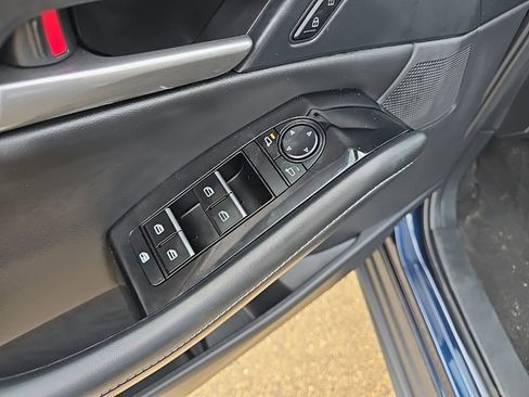 Used 2024 MAZDA CX-30 AWD 2.5 S w/ Select Sport Pkg image 6