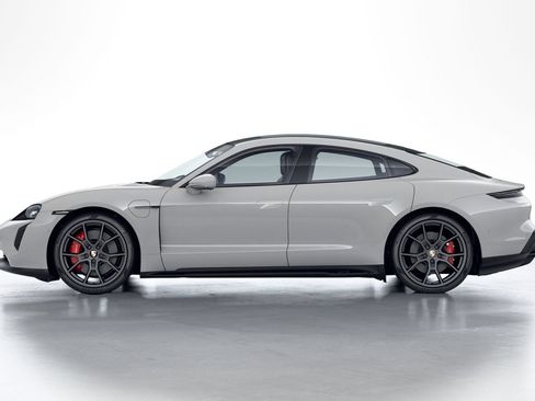 Certified 2024 Porsche Taycan GTS AWD/4WD image 3