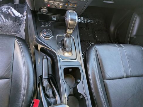 Used 2021 Ford Ranger Lariat w/ FX4 Off-Road Package image 15