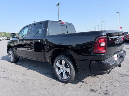 New 2026 RAM 1500 Express RWD image 7