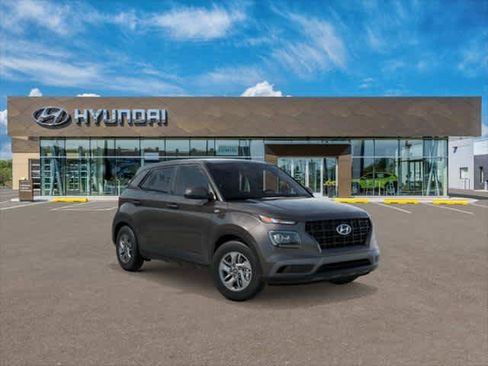 New 2025 Hyundai Venue SE image 1