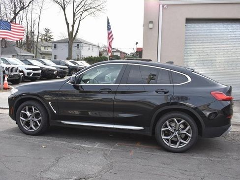 Used 2023 BMW X4 xDrive30i w/ Premium Package image 5