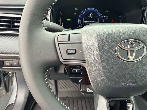 New 2026 Toyota Camry SE image 26