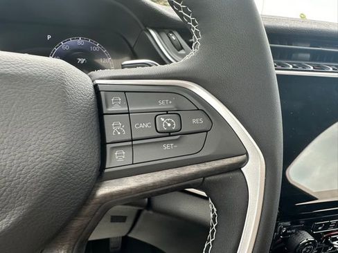 New 2025 Jeep Grand Cherokee Limited AWD/4WD image 21