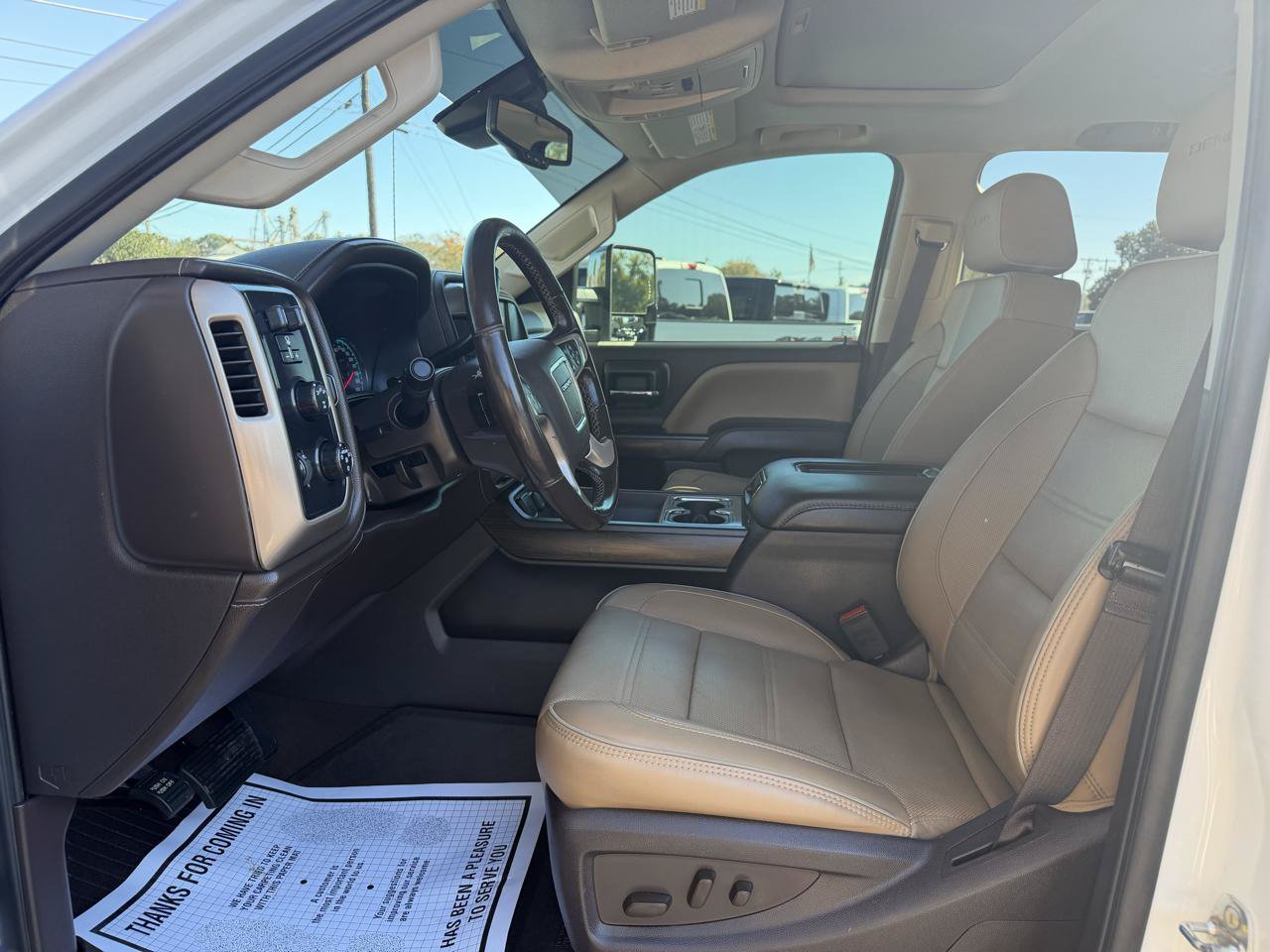 Used 2019 GMC Sierra 2500 Denali w/ Duramax Plus Package AWD/4WD image 9