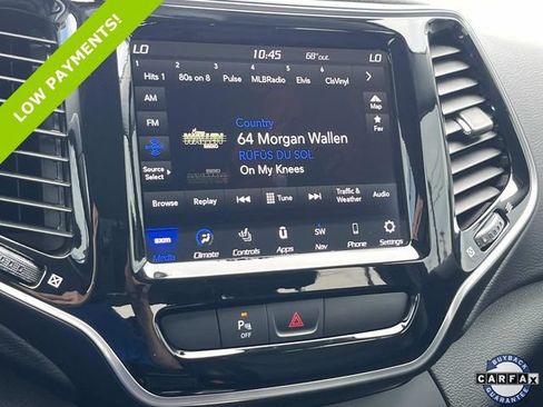 Certified 2020 Jeep Cherokee Limited w/ Luxury Group AWD/4WD image 33