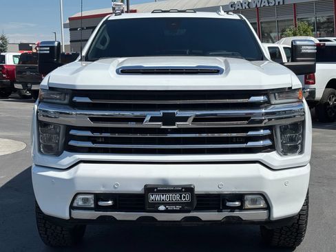 Used 2020 Chevrolet Silverado 3500 High Country w/ Z71 Off-Road Package AWD/4WD image 2