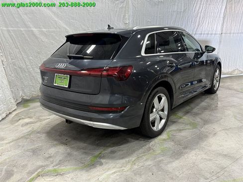 Used 2019 Audi e-tron Premium Plus AWD/4WD image 8