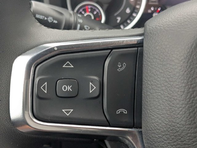 Used 2026 RAM 1500 Laramie AWD/4WD image 32