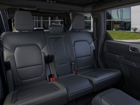 New 2025 Ford Bronco Outer Banks image 11