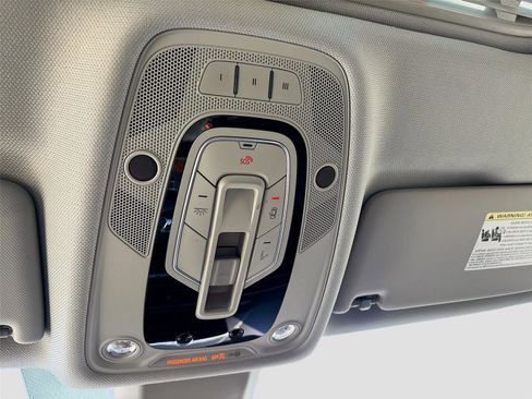 Used 2018 Audi A4 2.0T Ultra Premium Plus w/ Premium Plus Package image 25