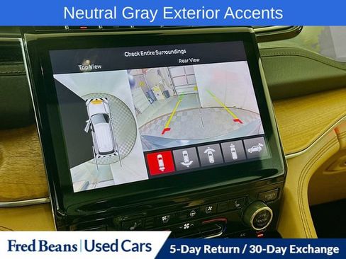 Used 2024 Jeep Grand Cherokee L Summit AWD/4WD image 20