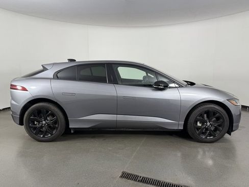 Used 2024 Jaguar I-PACE R-Dynamic HSE image 6