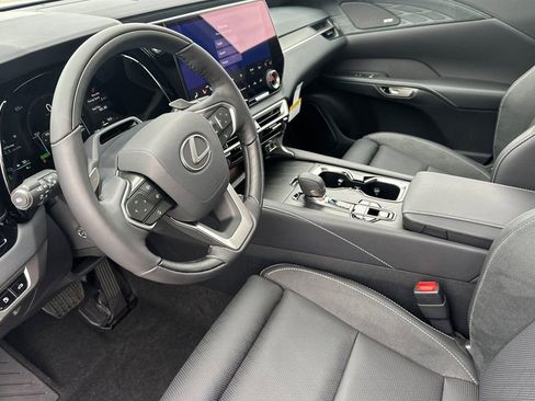 New 2026 Lexus RX 450h 450h+ Luxury image 10