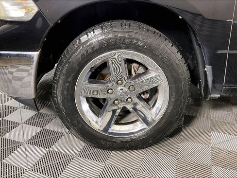 Used 2012 RAM 1500 Big Horn w/ Luxury Group RWD image 10