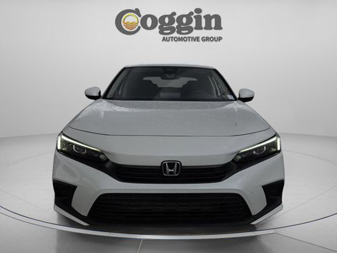 Used 2023 Honda Civic EX image 8