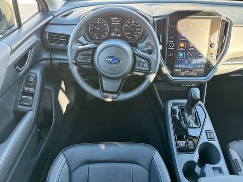 Certified 2025 Subaru Crosstrek 2.5i Limited w/ Crosstrek Mirror Package image 31