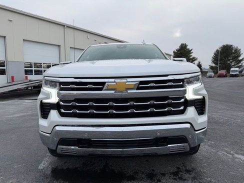 Used 2023 Chevrolet Silverado 1500 LTZ w/ LTZ Premium Package image 11