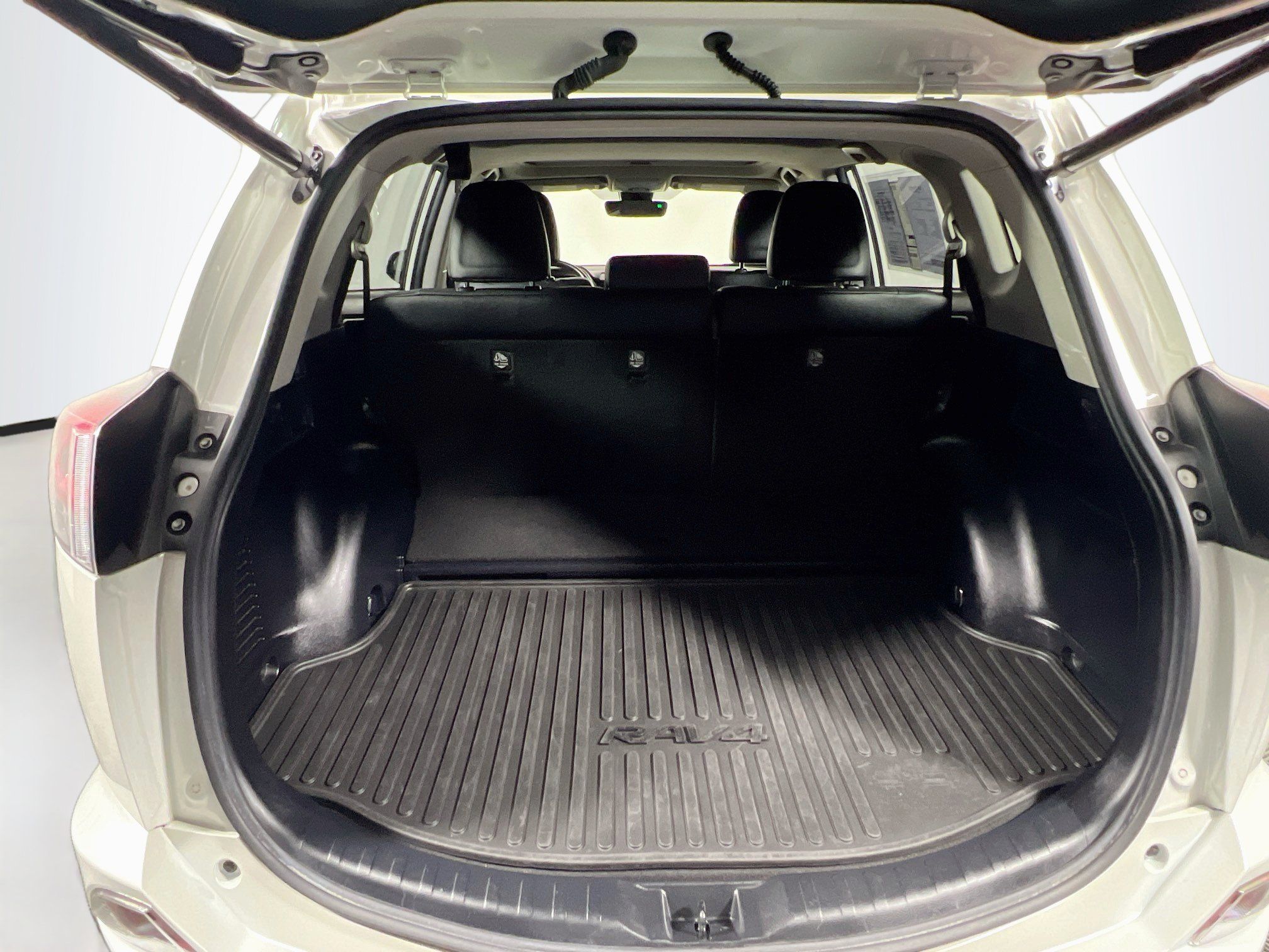 Used 2017 Toyota RAV4 Limited w/ All Weather Liner Package AWD/4WD image 33