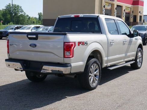 Used 2017 Ford F150 XLT w/ Equipment Group 302A Luxury AWD/4WD image 12