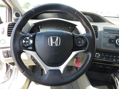 Used 2012 Honda Civic EX-L image 18