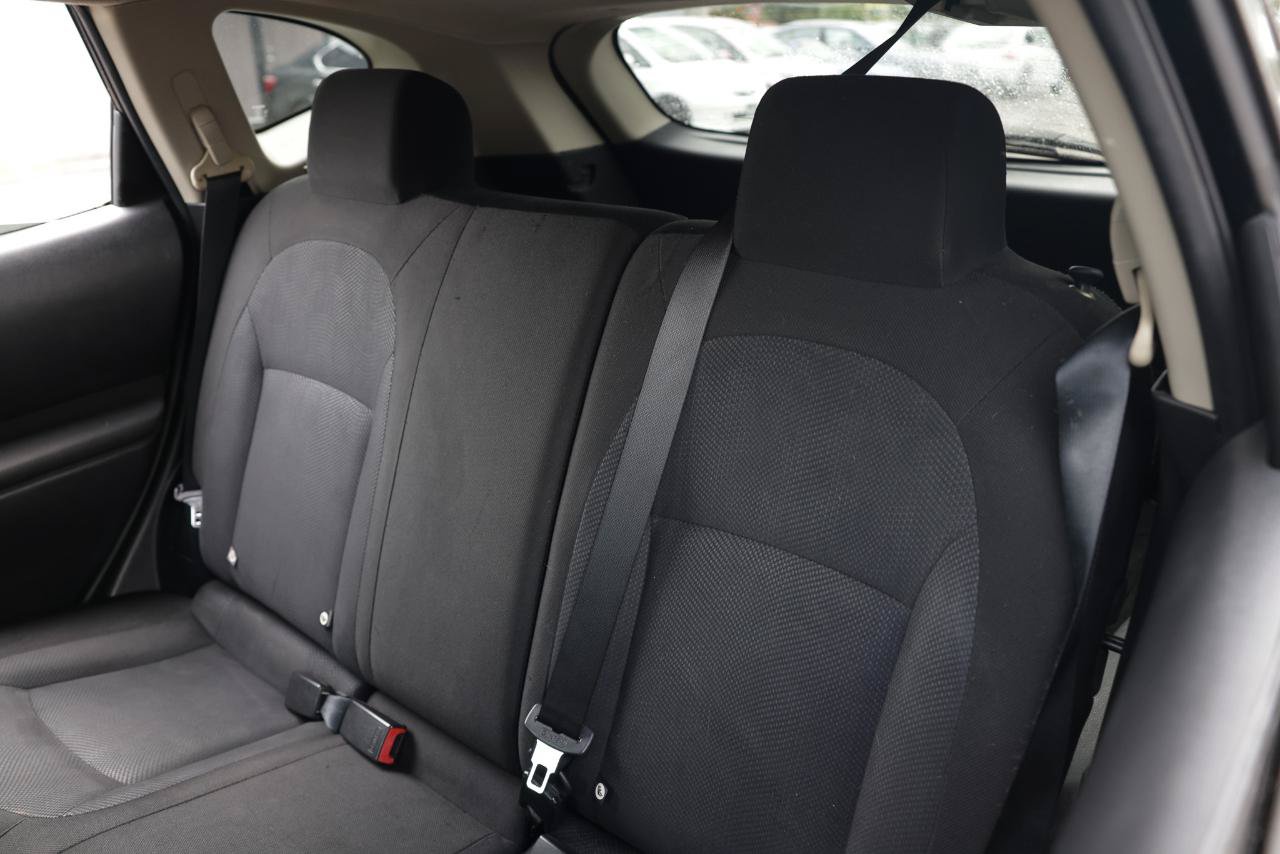 Used 2013 Nissan Rogue S w/ Special Edition Pkg AWD/4WD image 8