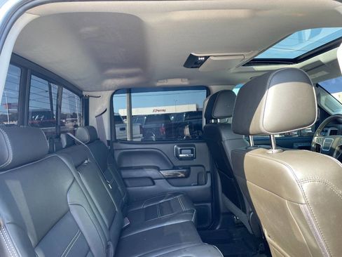 Used 2016 GMC Sierra 3500 Denali w/ Duramax Plus Package image 28