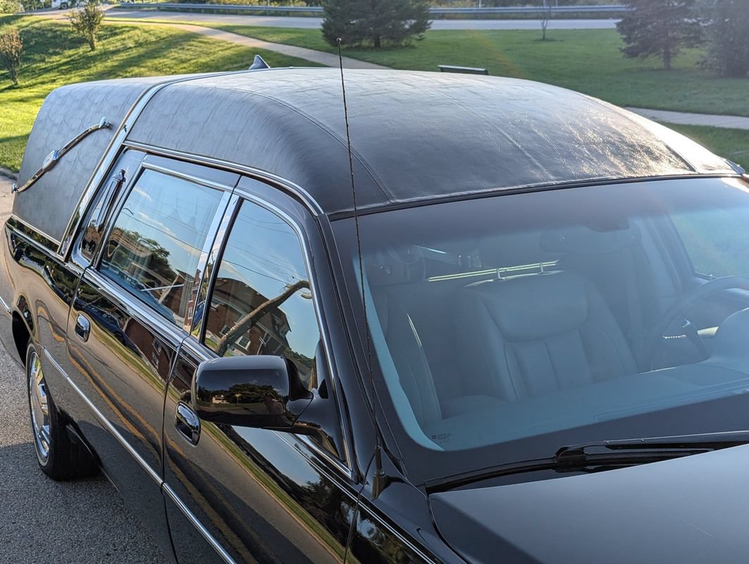 Used 2009 Cadillac DTS Hearse FWD image 15