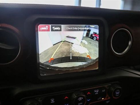 New 2023 Jeep Wrangler Unlimited Rubicon 4xe image 43