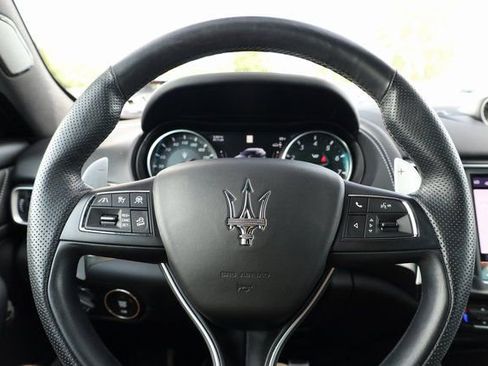 Certified 2022 Maserati Levante Modena S image 13