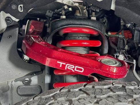 Used 2024 Toyota Tacoma TRD Pro AWD/4WD image 12