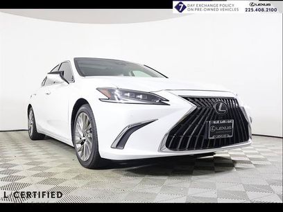Certified 2022 Lexus ES 350 Ultra Luxury w/ Accessory Package 2
