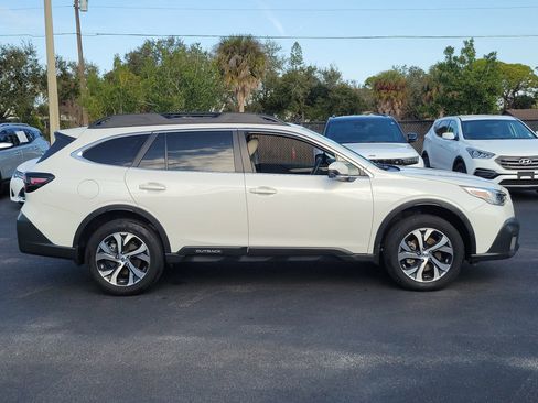 Certified 2022 Subaru Outback Limited w/ Popular Package #2 image 7