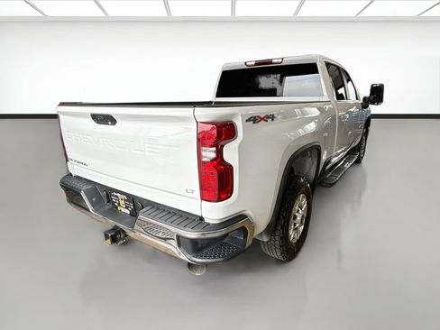Used 2025 Chevrolet Silverado 2500 LT w/ Convenience Package AWD/4WD image 5