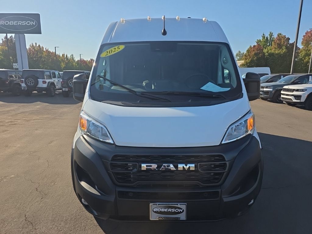Used 2025 RAM ProMaster 2500 w/ Safety Group FWD image 8