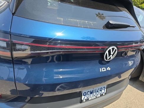 Used 2023 Volkswagen ID.4 2WD image 11