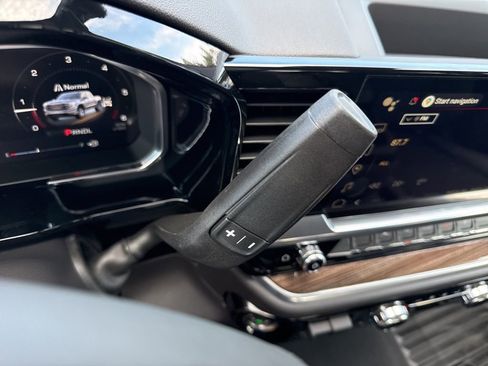 New 2026 GMC Sierra 1500 Elevation image 16