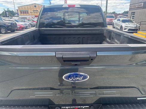 Used 2018 Ford F150 XLT w/ Equipment Group 302A Luxury AWD/4WD image 12