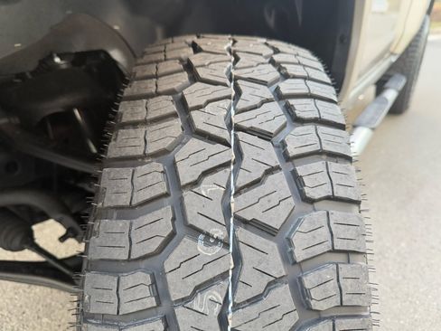 Used 2006 HUMMER H3 image 42