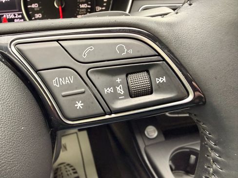 Used 2019 Audi A4 2.0T Premium w/ Convenience Package AWD/4WD image 23