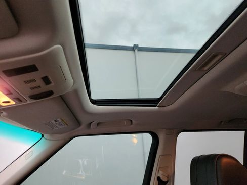 Used 2011 Land Rover Range Rover Supercharged image 19