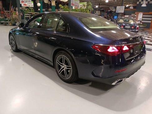 Used 2024 Mercedes-Benz E 350 4MATIC Sedan image 11