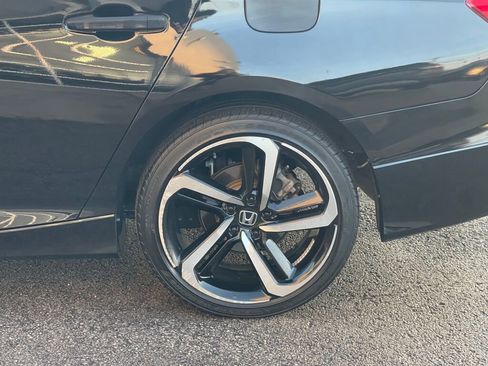 Used 2022 Honda Accord Sport image 28