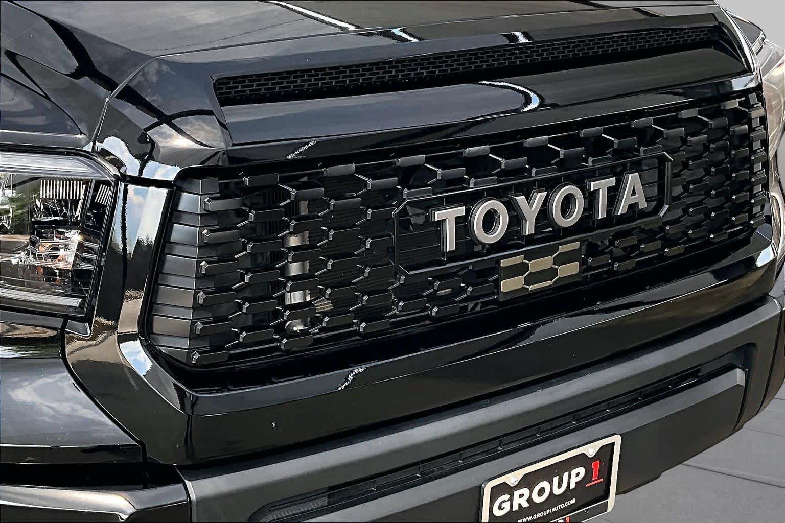 Used 2021 Toyota Tundra Limited w/ Limited Premium Package AWD/4WD image 30