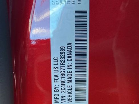 New 2026 Chrysler Pacifica Select image 40