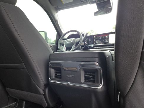 New 2026 GMC Sierra 3500 SLE w/ SLE Convenience Package image 23