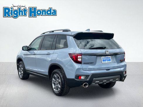Certified 2024 Honda Passport TrailSport image 5