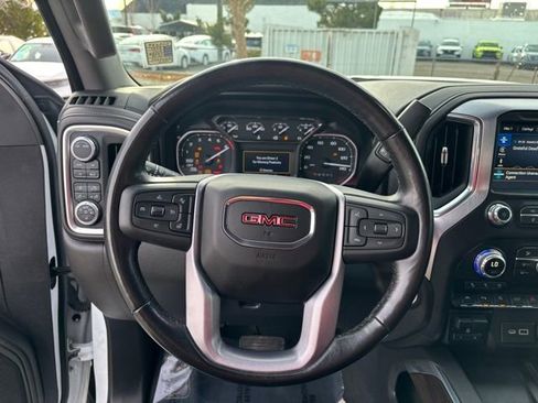 Used 2021 GMC Sierra 1500 SLT w/ SLT Premium Plus Package image 11