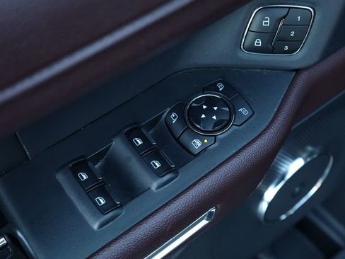 Used 2024 Ford Expedition Max Limited image 14