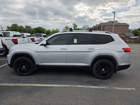 Used 2019 Volkswagen Atlas SEL AWD/4WD image 2